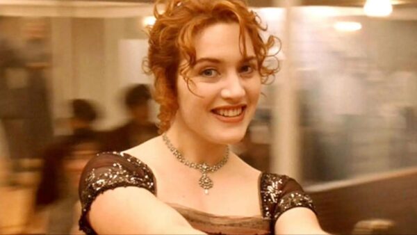 sourire rose Titanic
