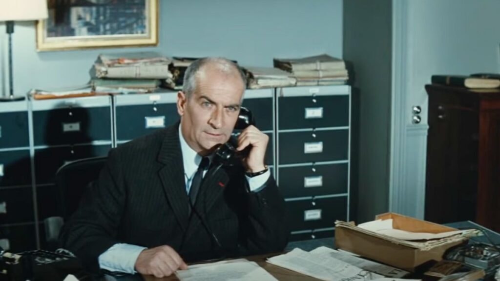 Louis de Funès dans le film Fantomas contre Scotland Yard