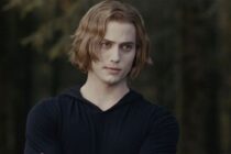 Twilight : à quoi ressemble Jasper, le frère adoptif d&rsquo;Edward aujourd&rsquo;hui ?