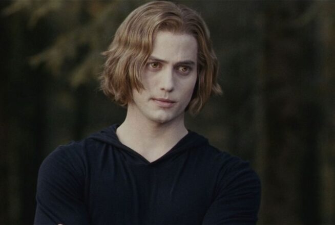 Twilight : à quoi ressemble Jasper, le frère adoptif d&rsquo;Edward aujourd&rsquo;hui ?