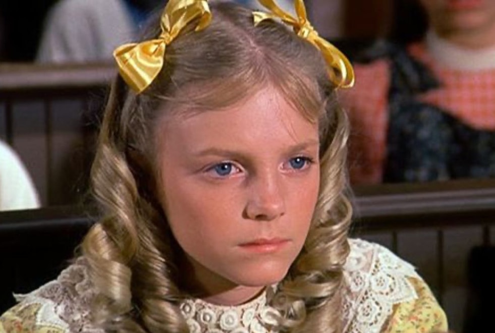 La Petite Maison dans la Prairie : à quoi ressemble la voix française de Nellie Oleson ?