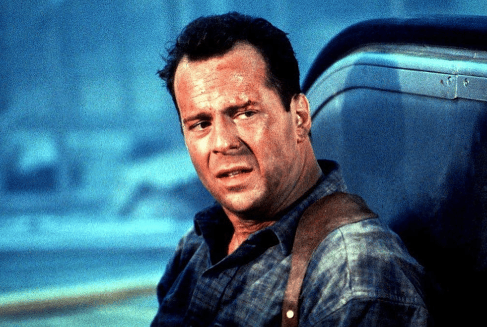 « Il l’a fait à contre-coeur » pourquoi Bruce Willis a détesté jouer dans Die Hard 2 ?