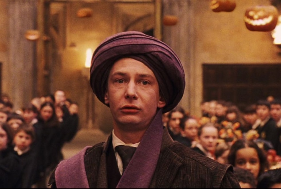 Harry Potter : la signification cachée derrière le nom du professeur Quirrell
