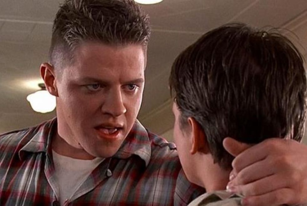 « Il y avait des tensions… » Thomas F. Wilson (Biff) avoue avoir détesté cette star dans Retour Vers le Futur