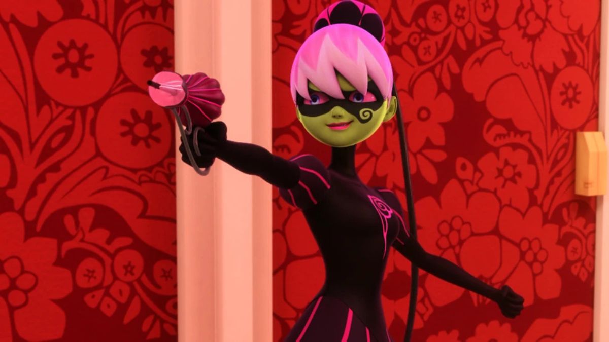 princesse-fragrance-un-mechant-dans-miraculous