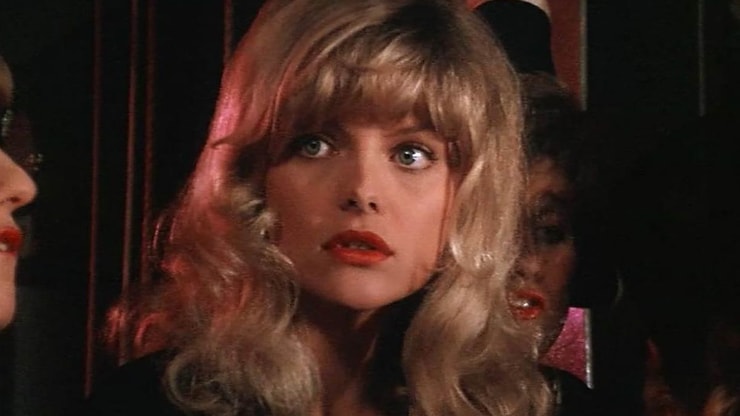 « Je n’arrivais pas à croire à quel point c’était mauvais » : Michelle Pfeiffer regrette-t-elle réellement d’avoir joué dans Grease 2 ?