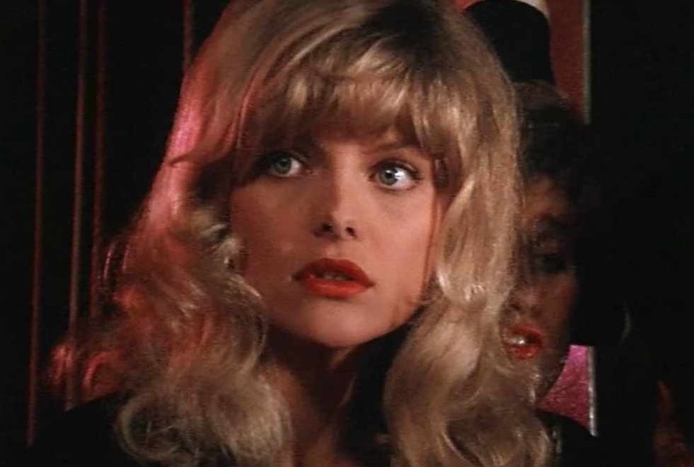 « Je n’arrivais pas à croire à quel point c’était mauvais » : Michelle Pfeiffer regrette-t-elle réellement d’avoir joué dans Grease 2 ?
