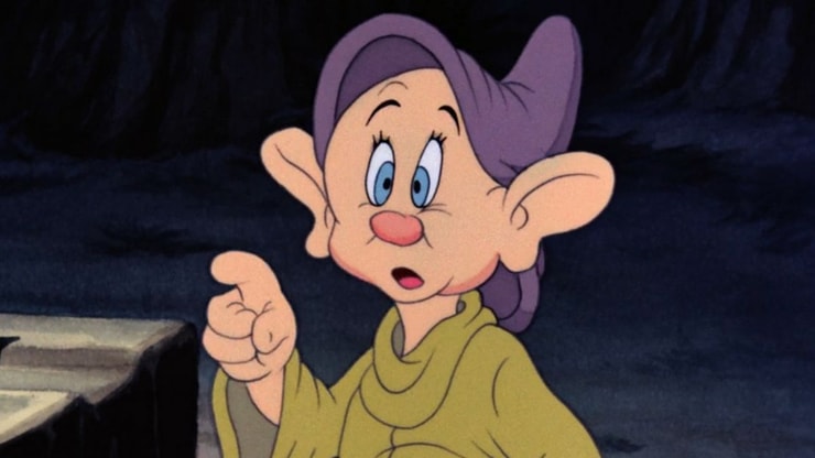 Blanche Neige : pourquoi Simplet ne parle-t-il pas ? On a enfin l'explication !