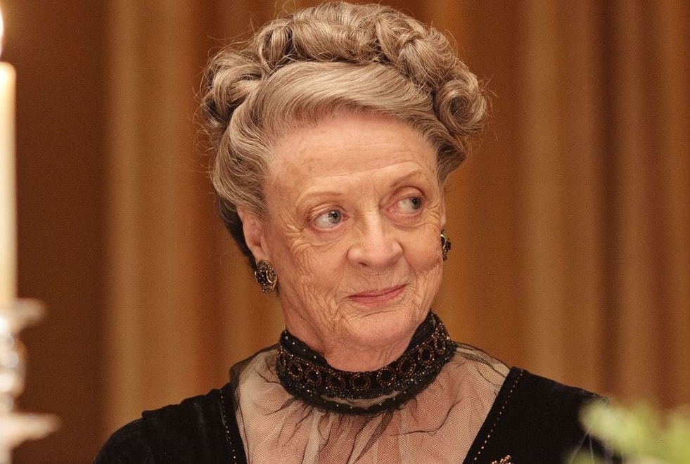 « Ce n’est pas pareil sans elle… » : une star de Downton Abbey 3 révèle comment la mort de Maggie Smith a impacté le film