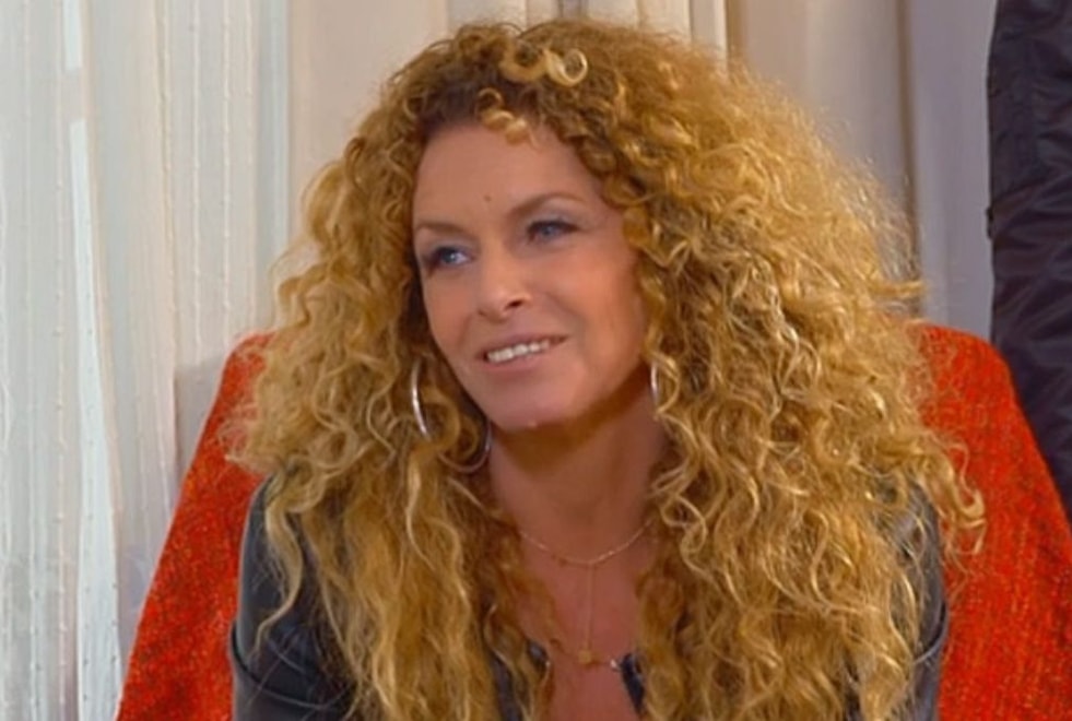 « Il s’est foutu de ma gueule » : Manuela Lopez explique pourquoi elle a brusquement quitté Les Mystères de l’Amour