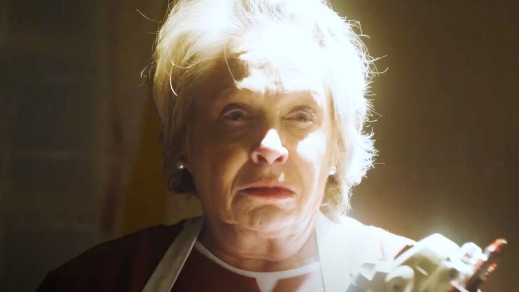 Charlene Tilton (Lucy Ewing de Dallas) dans le film Final Recovery.