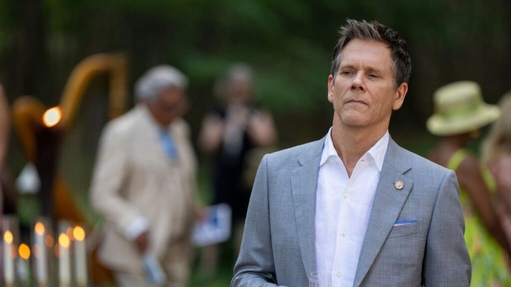 Peter (Kevin Bacon) dans Sirens
