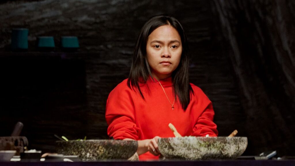 Ruby dans la série Secrets We Keep sur Netflix.