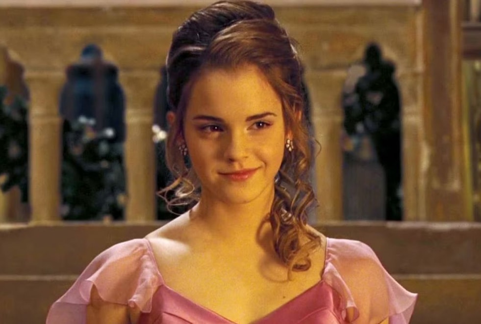« Ça m’a traumatisée » : Manon Azem, la voix française de Hermione Granger, révèle une anecdote gênante avec les fans de Harry Potter
