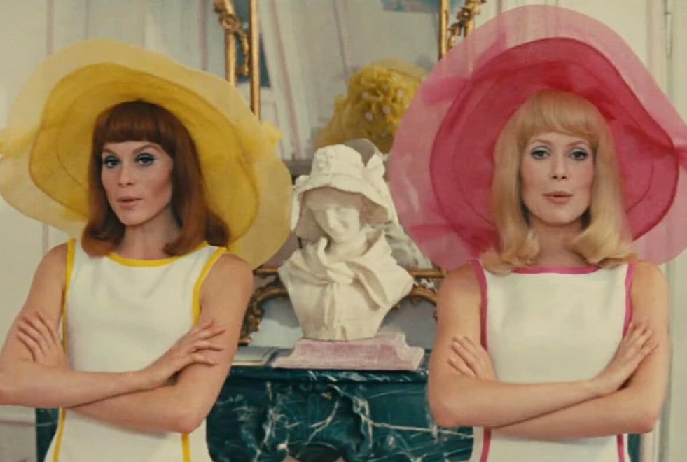 Les Demoiselles de Rochefort : « On s’engueulait, on se battait même beaucoup », Catherine Deneuve cash sur sa relation avec sa sœur Françoise Dorléac