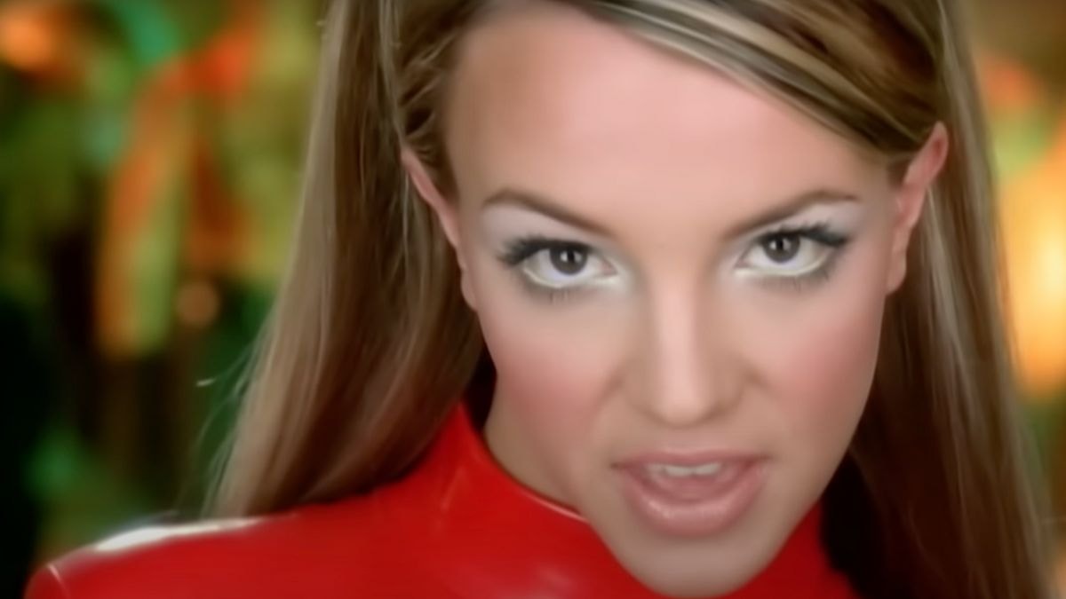 Oops!... I Did It Again - Britney Spears