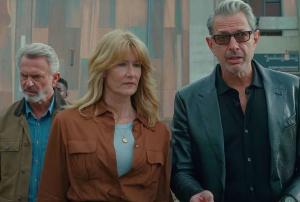 « On a pleuré »: Laura Dern revient sur les retrouvailles émouvantes avec Sam Neil et Jeff Goldblum dans Jurassic World, Le Monde d’après