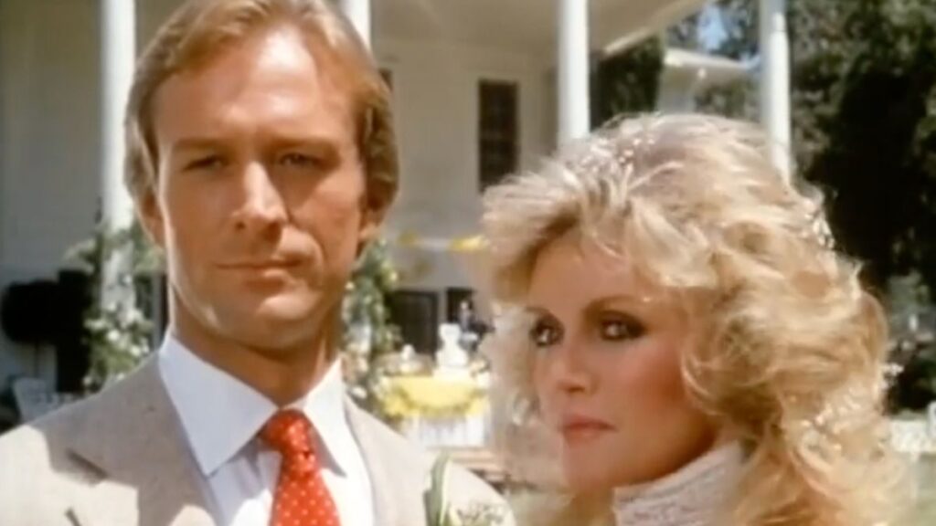 Gary Ewing (Ted Shackelford) et Abby Cunningham (Donna Mills) dans Côte Ouest, spin-off de Dallas.