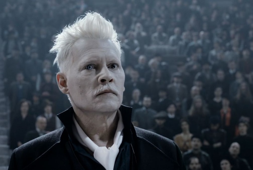 Harry Potter : « Allez vous faire foutre ! » Johnny Depp révèle comment il a réagi lorsqu’il a été évincé des Animaux Fantastiques