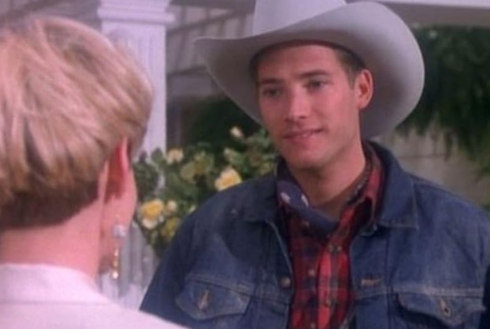 Dallas : à quoi ressemble James Beaumont (Sasha Mitchell) aujourd’hui ?