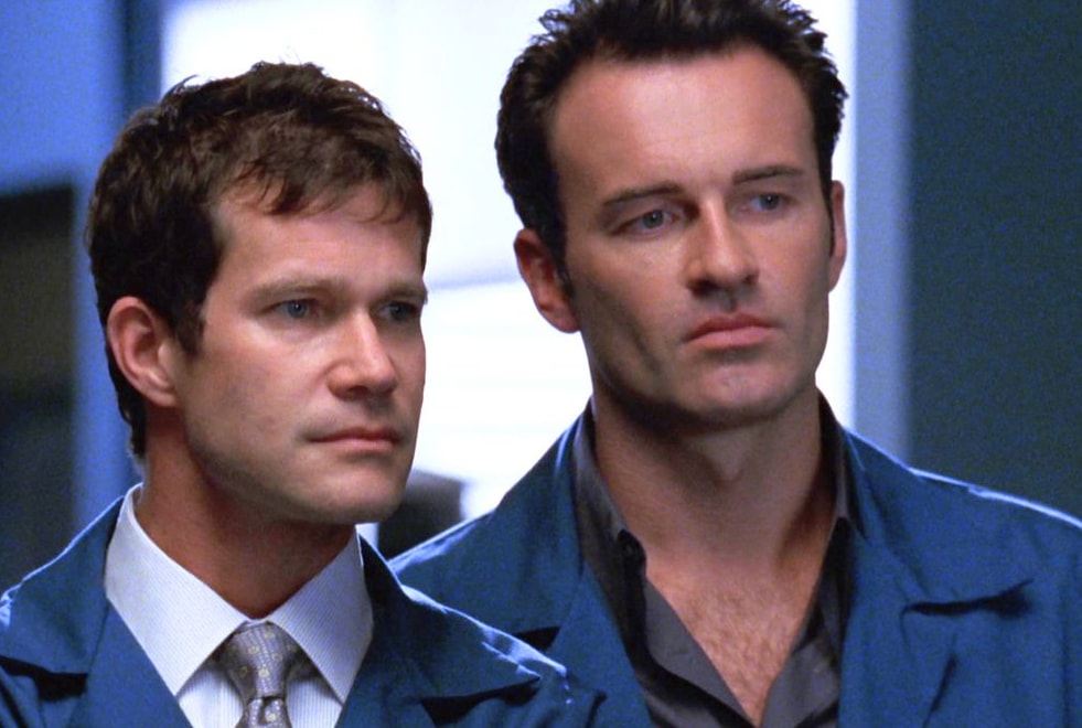 Nip/Tuck : Dylan Walsh victime d’un grave accident de voiture avec sa famille