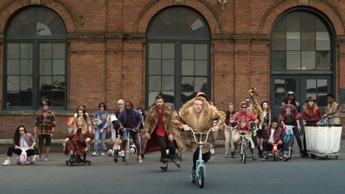 Thrift Shop - Macklemore & Ryan Lewis