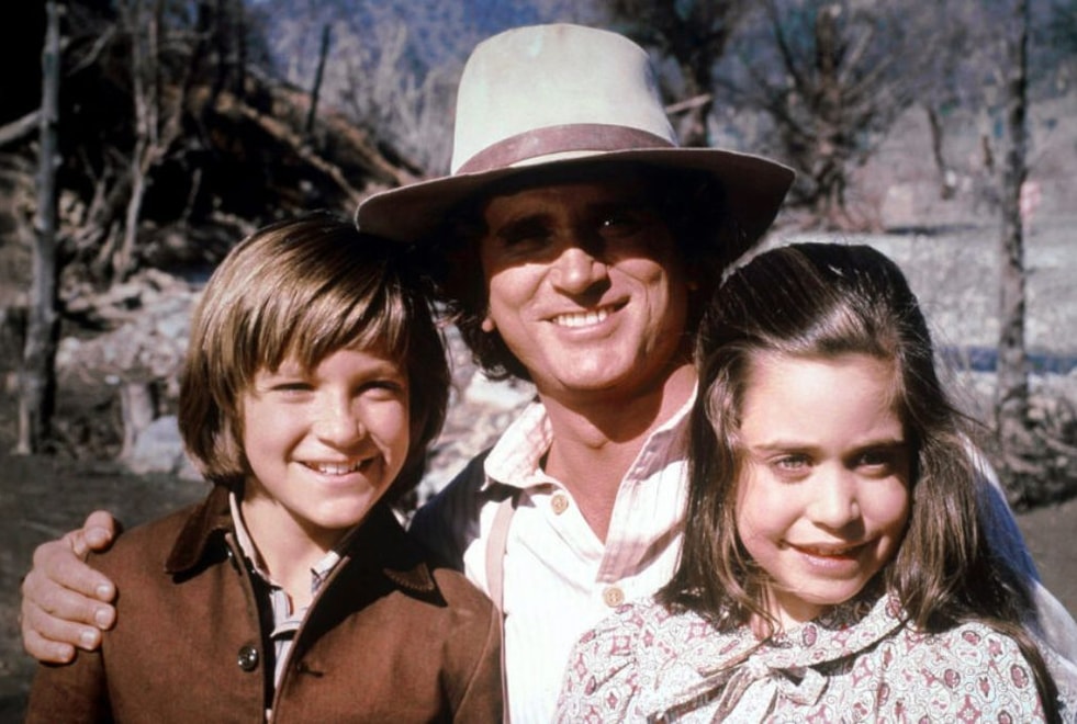 La Petite Maison dans la Prairie : Charles et Caroline Ingalls ont-ils réellement adopté James et Cassandra Cooper ?