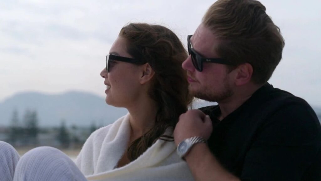 Julie et Charles dans Pour le meilleur et à l'aveugle, Love Is Blind France