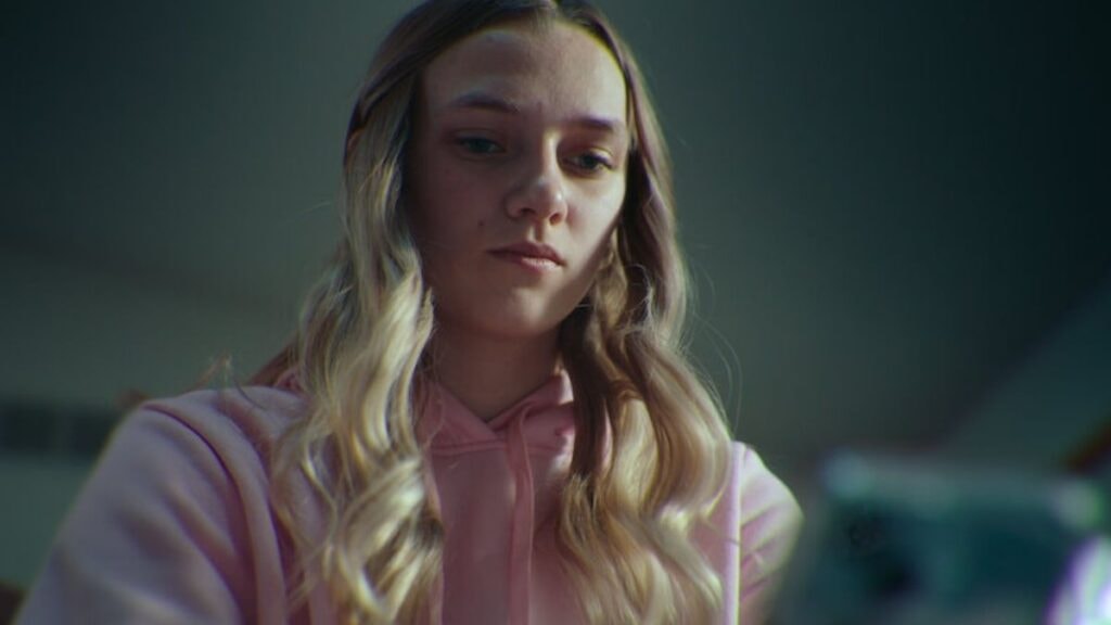 Numéro Inconnu - Textos toxique à l'école netflix