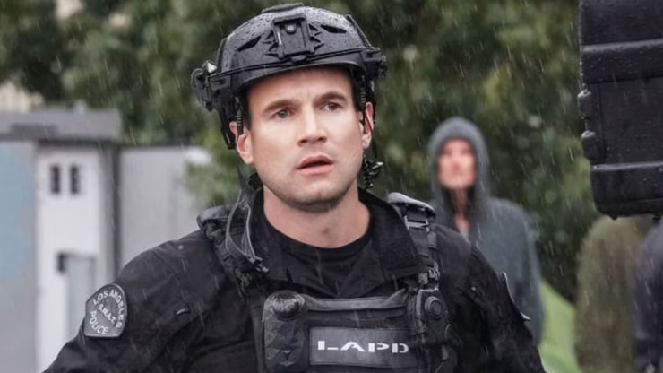 SWAT : "Nous avons écouté nos téléspectateurs", la vraie raison derrière le départ brutal de Jim Street (Alex Russell)