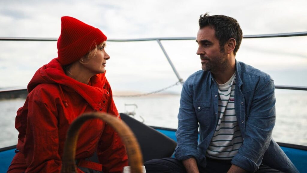 Caroline Anglade (Pauline) et Xavier Robic (Ben) dans Le Parfum du Bonheur