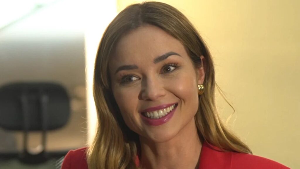 Dafne Fernández dans la série Perdiendo El Juicio.