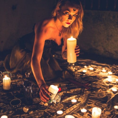 Invoquer Satan, Lucifer et Bélial