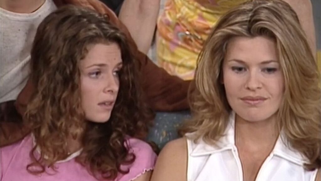 Manuela (Manuela Lopez) et Linda (Lynda Lacoste) dans la série Le Miracle de l'Amour.