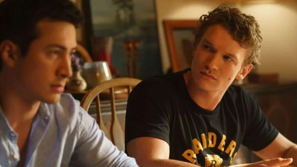 Shane et Ilya dans le dernier épisode de la saison 1 de Heated Rivalry