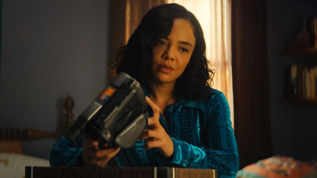 Anna dans la série His and Hers