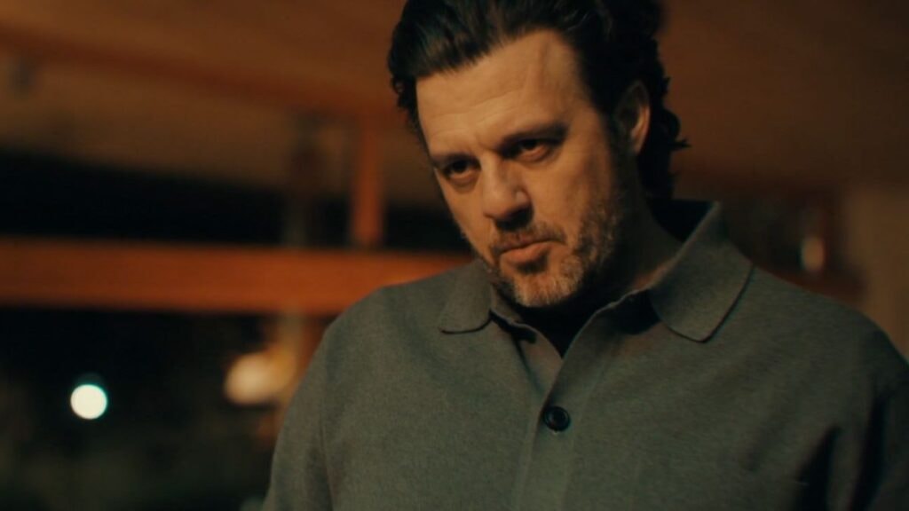 Caleb Traskman dans la série française Il était deux fois 