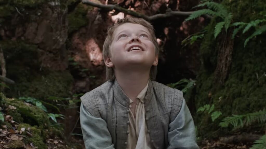 Le jeune Hamnet dans le film Hamnet de Chloé Zhao