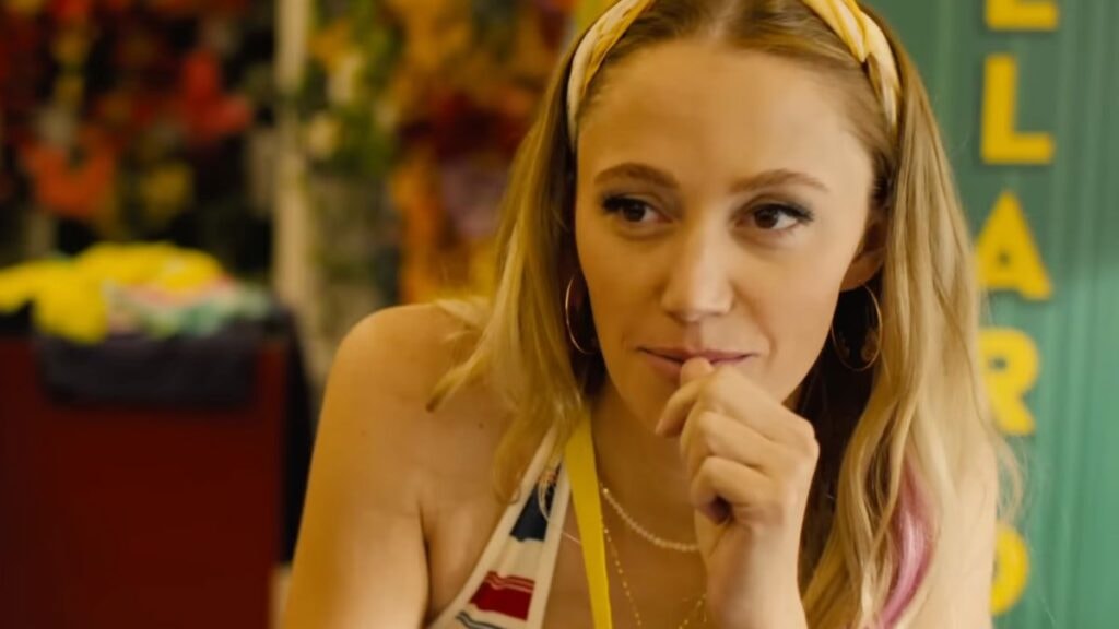 Maika Monroe dans le film Reminders of Him 