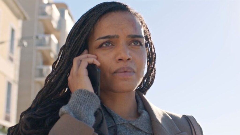 Mélody (Nelly Lawson) dans Demain nous appartient.