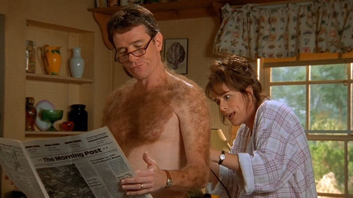 Lois rase le dos de Hal dans Malcolm.