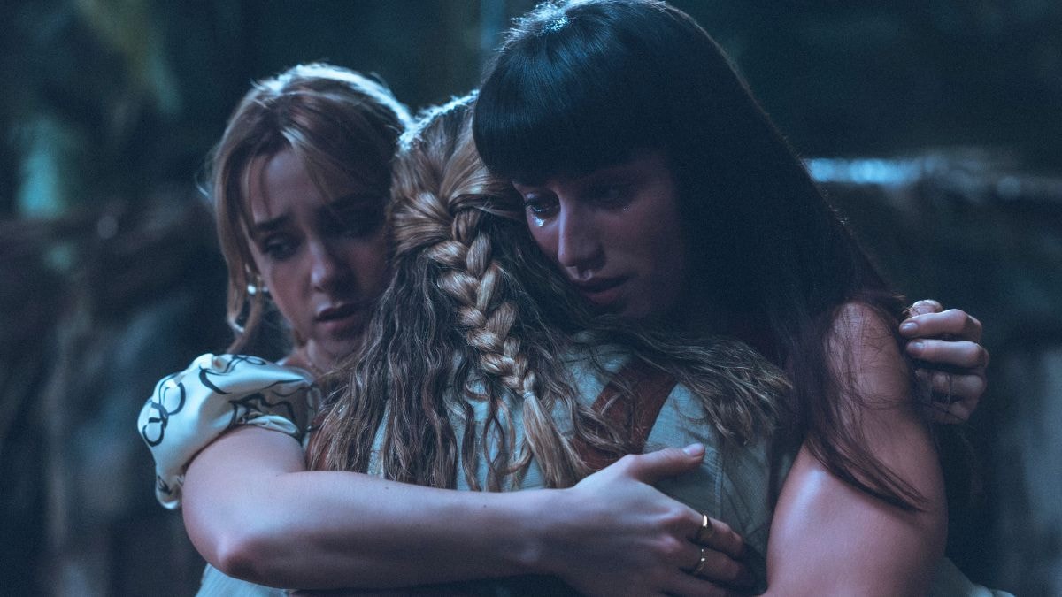 Elena, Cris et Paula dans la série Esa Noche sur Netflix