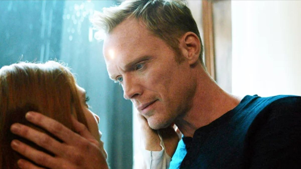 paul bettany dans Avengers marvel Vision